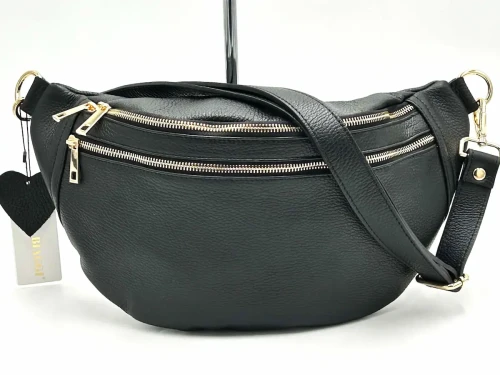 Czarna nerka damska XL Laura Biaggi wykonana z włoskiej skóry naturalnej. Stylowa torebka crossbody ze złotymi okuciami.