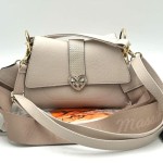 Massimo Contti damska torebka listonoszka mała beżowa z serduszkiem