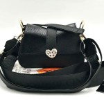 Massimo Contti damska torebka listonoszka mała czarna z serduszkiem